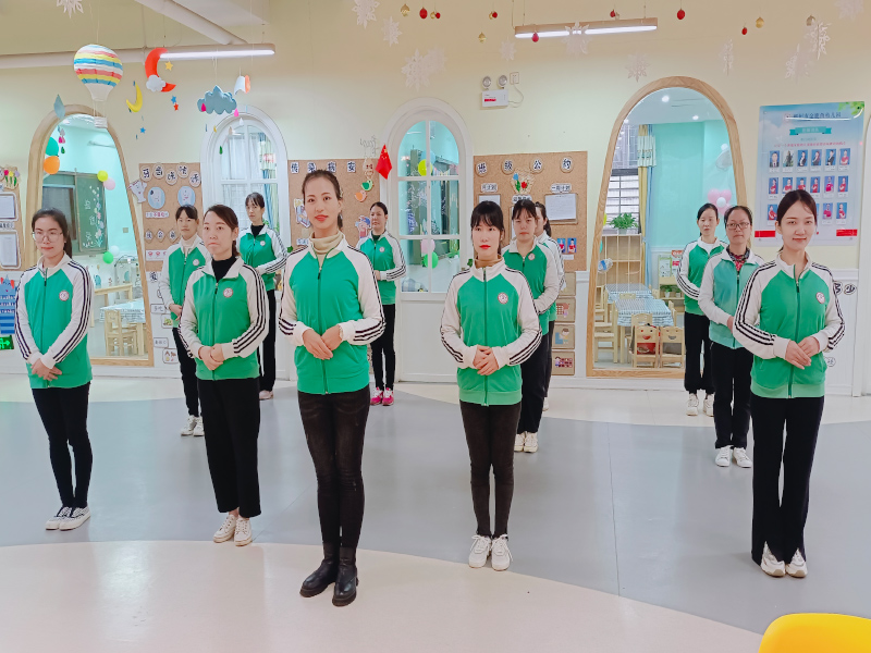 幼兒園教師風采-郴州市蘇仙區金鹿角幼兒園師生風采